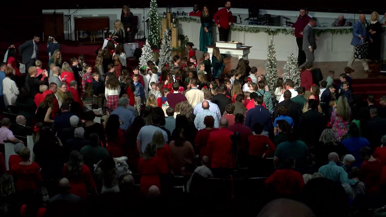 Christmas Eve Service at Victory