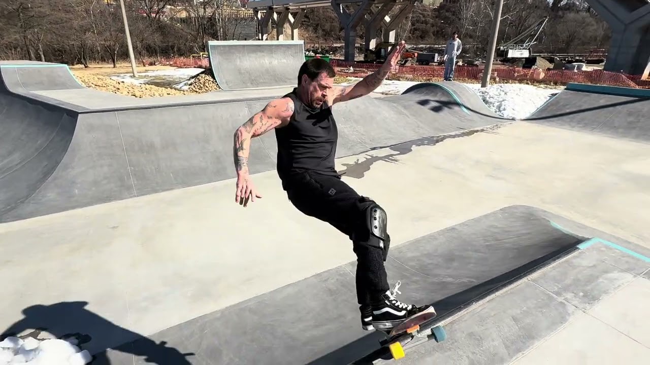 Skateboarding 