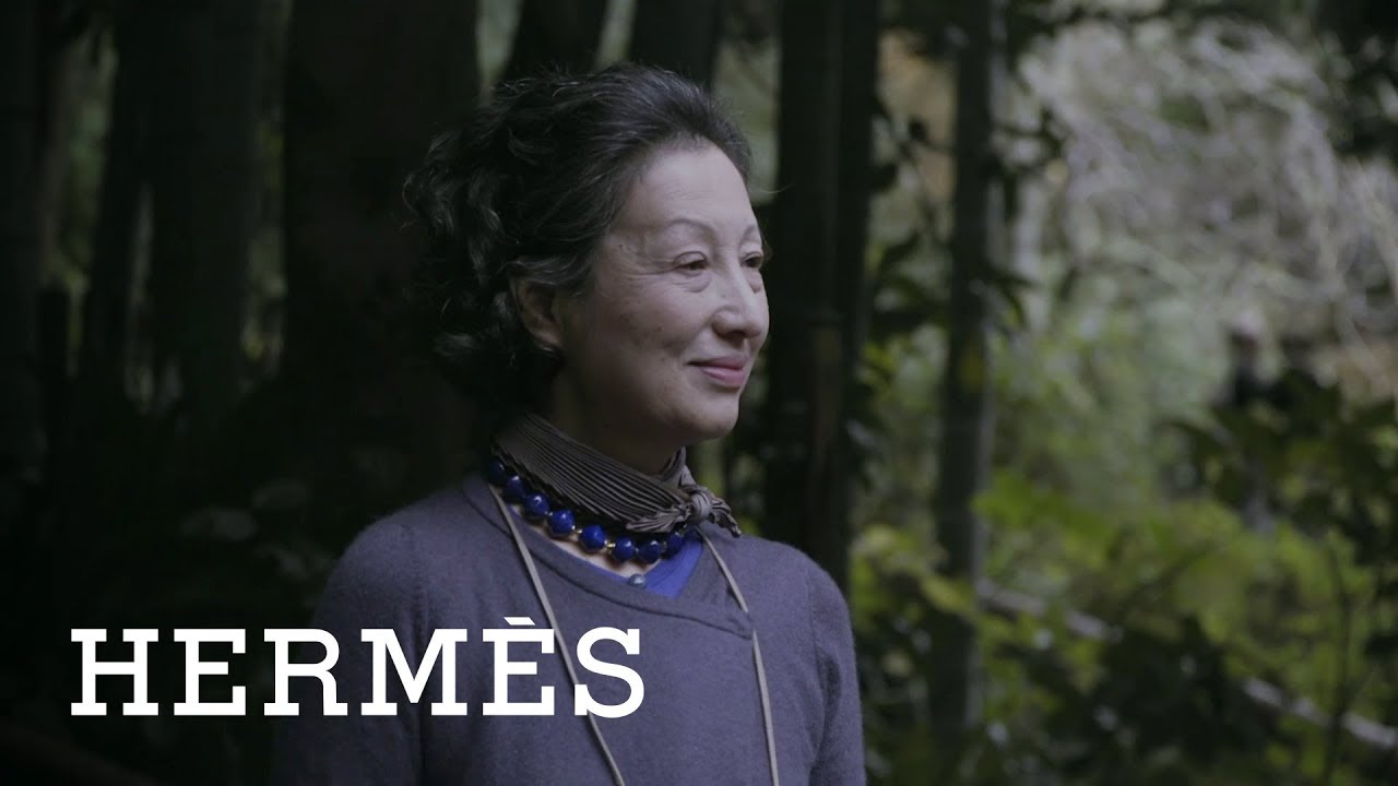 The Hermès’ bag, a mother-daughter tradition | Hermès Footsteps Across The World