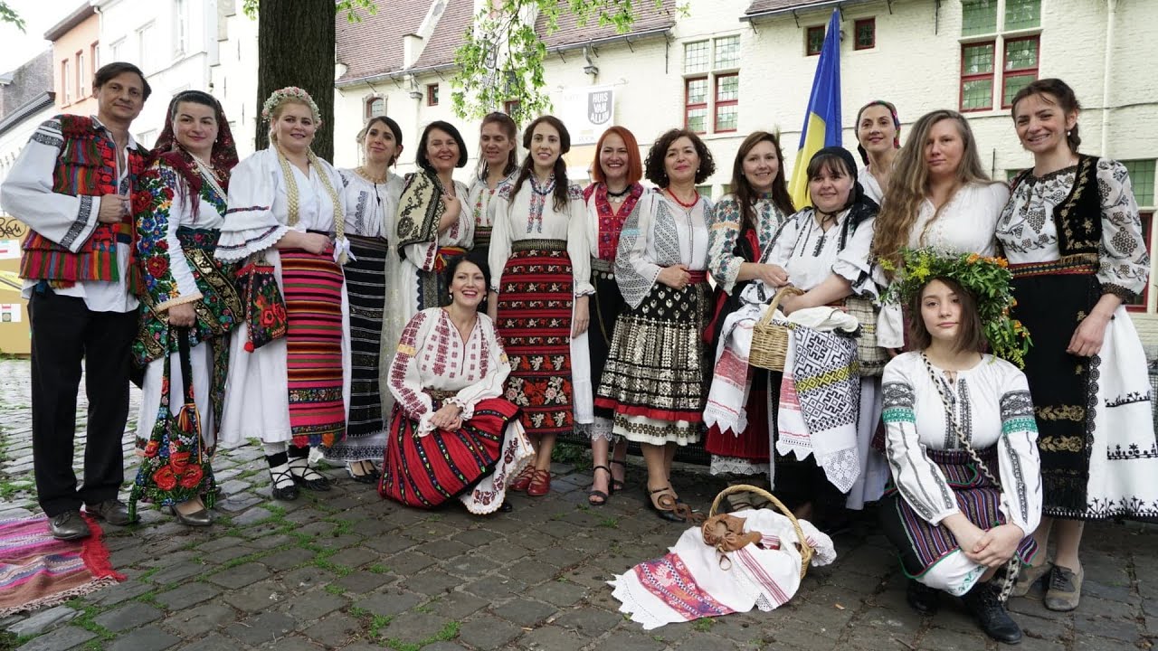 &Icirc;mbraca-te &icirc;n Rom&acirc;nIA