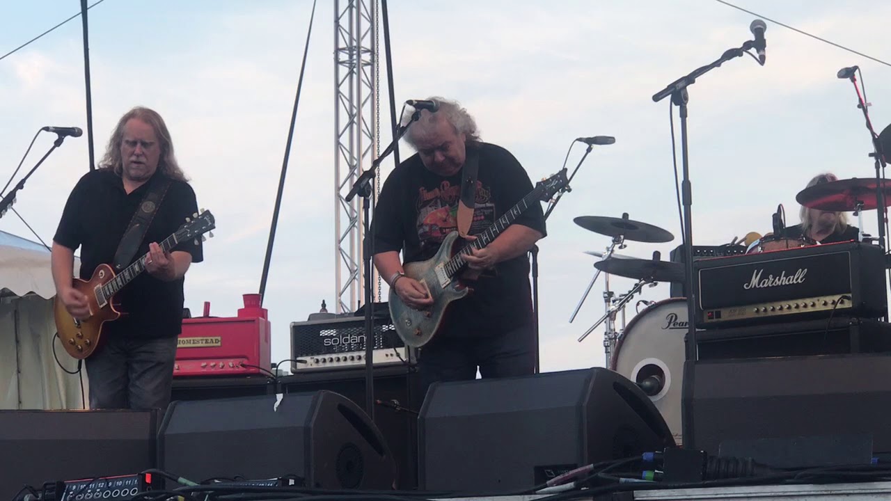 Gov’t Mule with Bernie Marsden : Ain’t No Love In The Heart Of The City