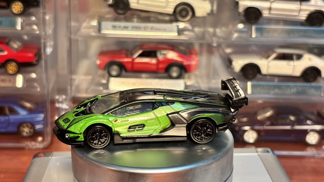 TOMICA Premium No. 07 Lamborghini Essenza SCV12