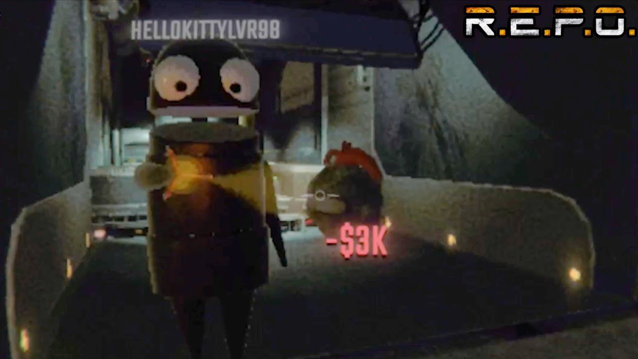 Издеваюсь над друзьями в R.E.P.O.