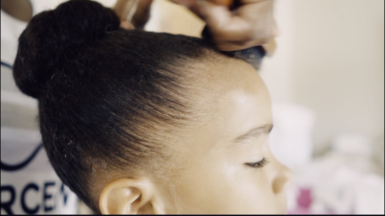 HOW TO DO A DANCE BUN ON NATURAL AFRO HAIR