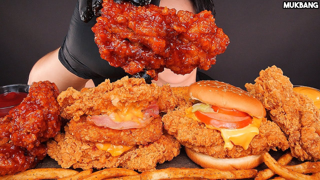 бургер и жареный цыпленок KFC BURGERS 🍔 FRIED CHICKEN FRENCH FRIES EATING ASMR MUKBANG