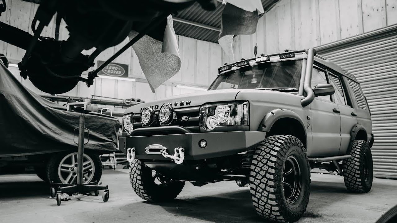 Ceramic Coating on the Land Rover Discovery 2