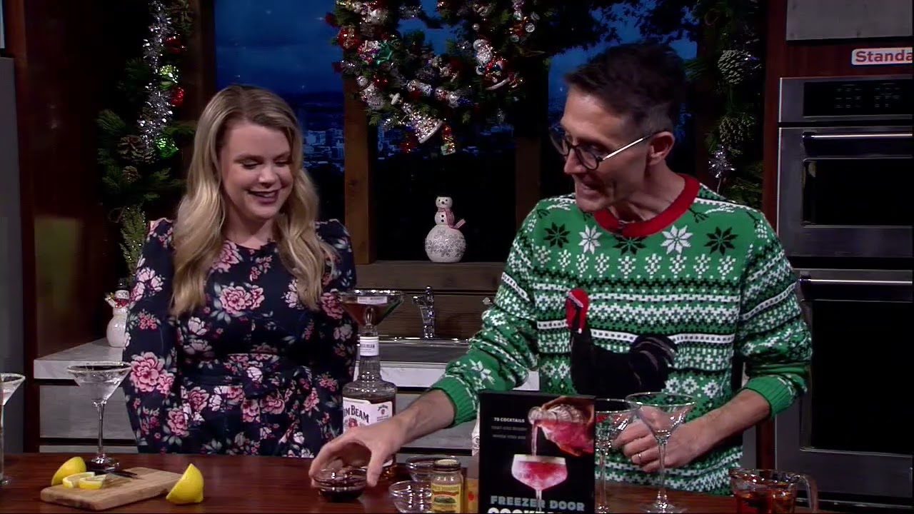 J.M. Hirsch Makes Holiday Drinks from 