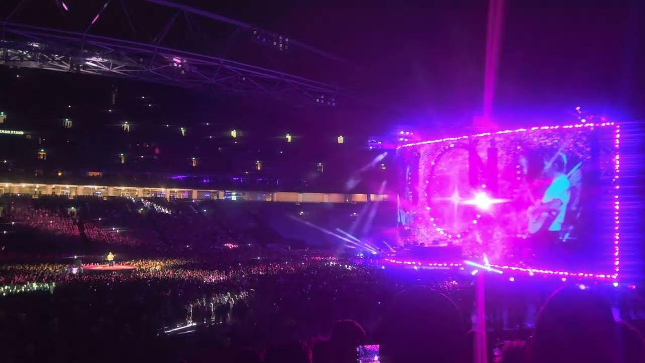 GIVE ME LOVE - Ed Sheeran : Loop Tour @ Sydney 2026-02-15