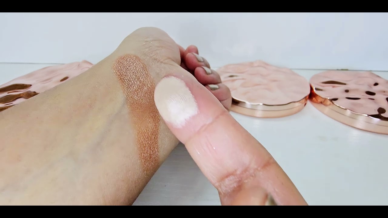 makeup revolution glow splendour  highlighter (lit from within - so glazed - soft glam - ring light)