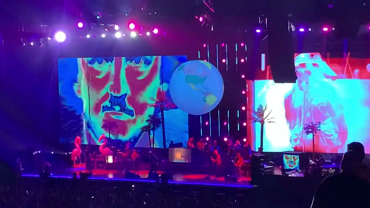 Liam Gallagher - Definitely Maybe tour Sheffield 1st June 2024 - I am the Walrus