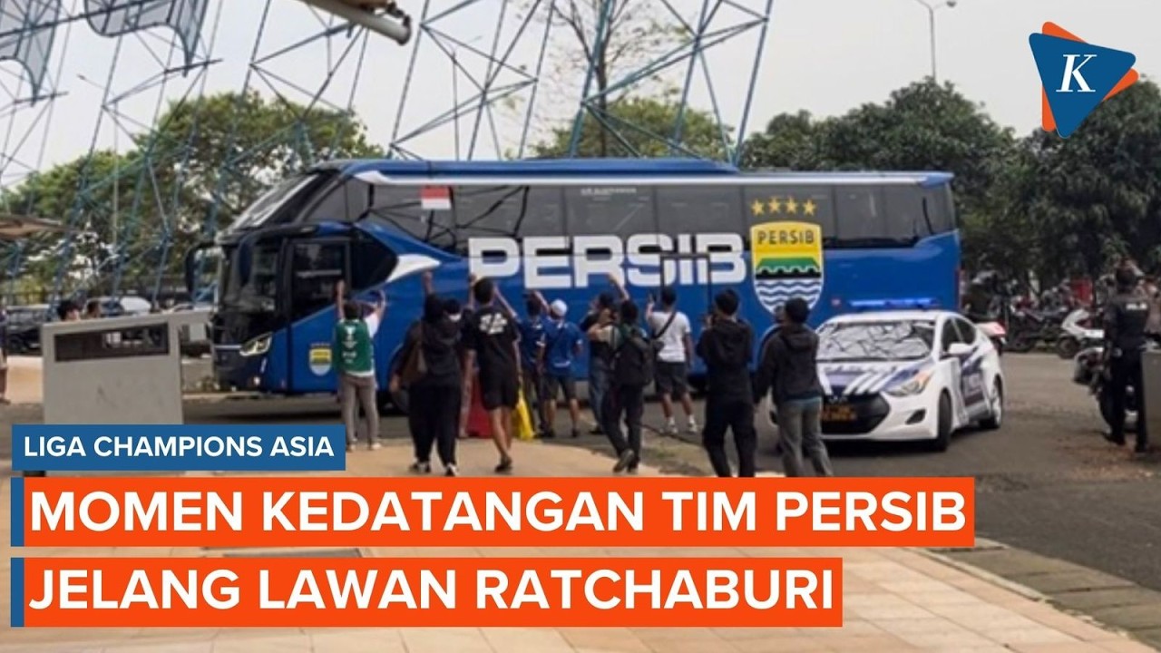 Momen Rombongan Persib Tiba di GLBA Jelang Laga Lawan Ratchaburi