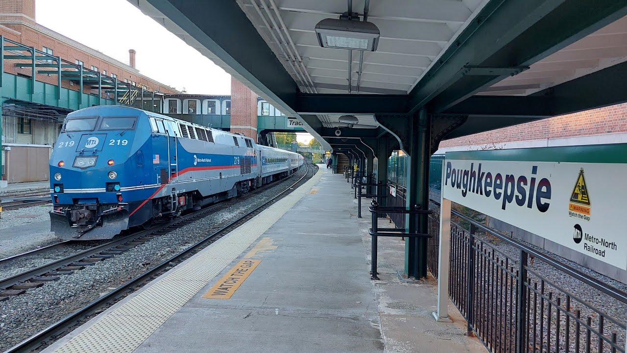 Metro-North Railroad: On Board Hudson Line #4844 Express Train From Poughkeepsie to Grand Central
