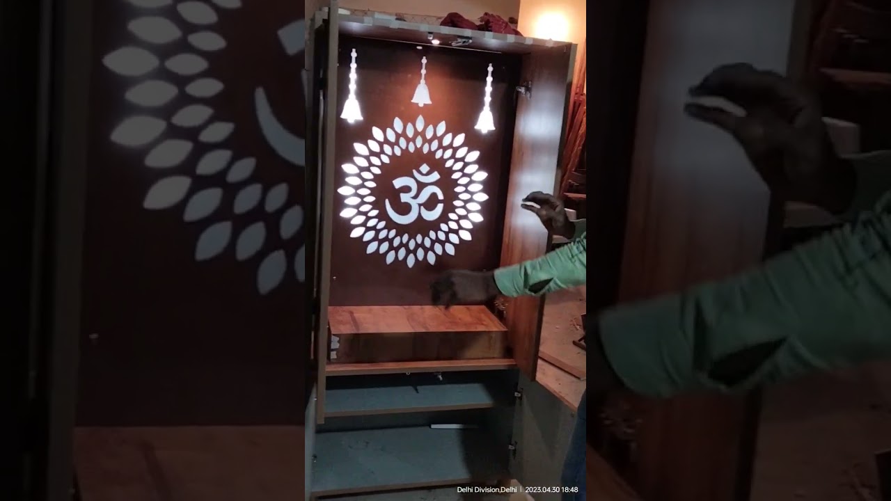 Tempal poket door with push magnet