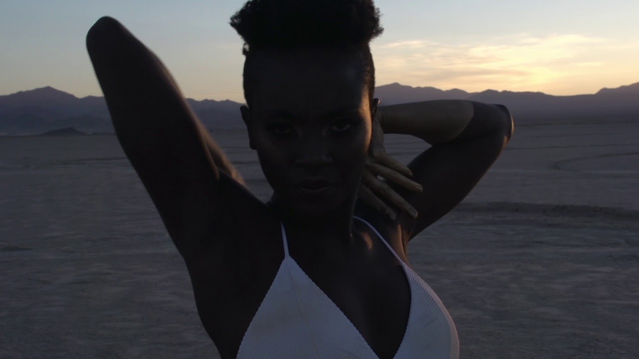 Lonely Warrior- Axelle 