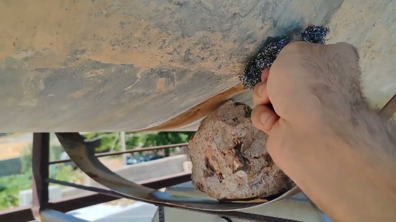 Delinmiş Su bidonu nasıl tamir edilir? Kendin yap..
