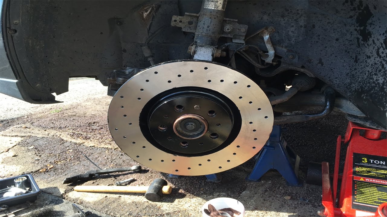 Volvo S60R Installing Front Brake Disc/Rotor