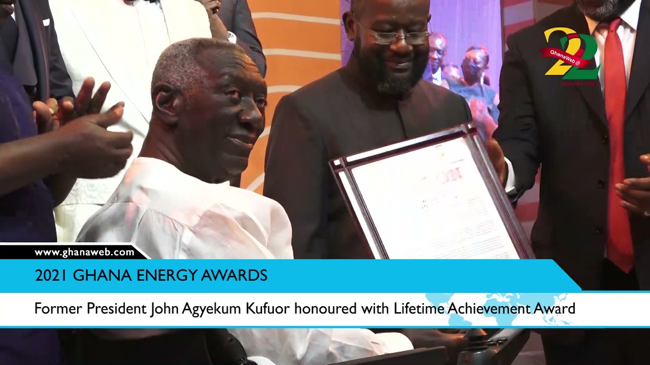 Former President John Agyekum Kufuor honoured with Lifetime Achievement Award