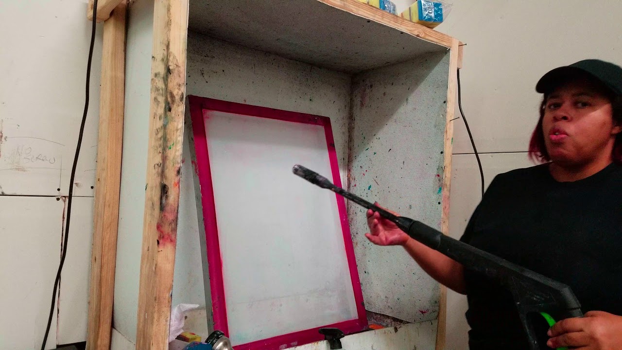 HOW TO DEHAZE YOUR SCREEN AFTER SCREEN PRINTING| REMOVE STAINS FROM YOUR SCREEN PRINT SCREENS