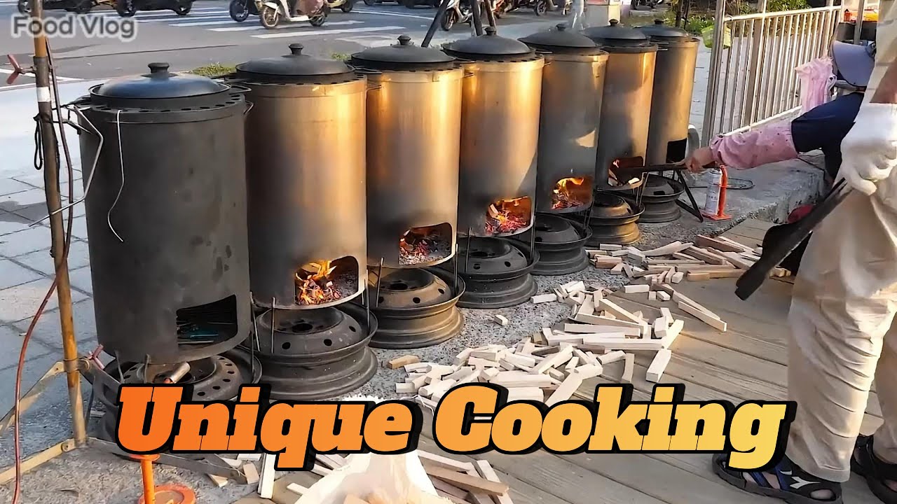 Traditional Iron Barrel Roasted Chicken on Taiwan&rsquo;s Streets