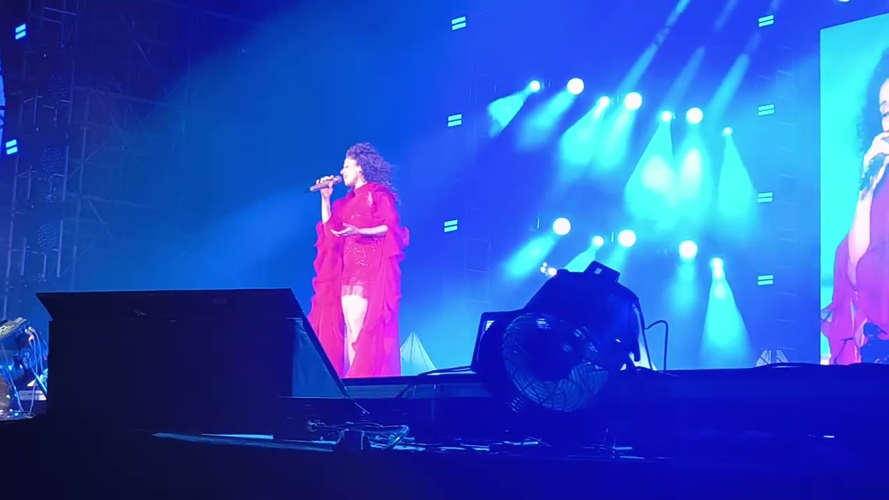 Sunidhi Chauhan concert jecc jaipur police 🚓🚨 subscribe 