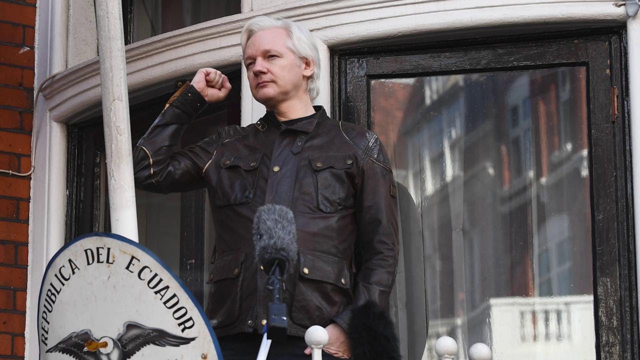 WikiLeaks, le accuse, l'arresto: storia di Julian Assange