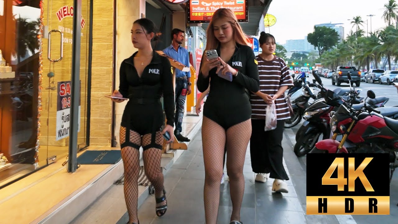 Pattaya 4K Walk Beautiful Lady & Sunset time. Beach Road Soi 3, Soi 6/1. Thailand Jan 2026.