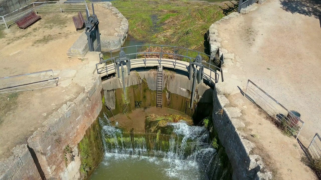 ESCLUSA CUADRUPLE DE FROMISTA -- CANAL ISABEL II