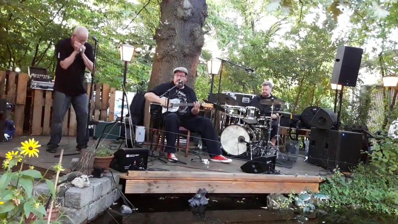 Michael Van Merwyk & Steve Baker & Oliver Spanuth - 