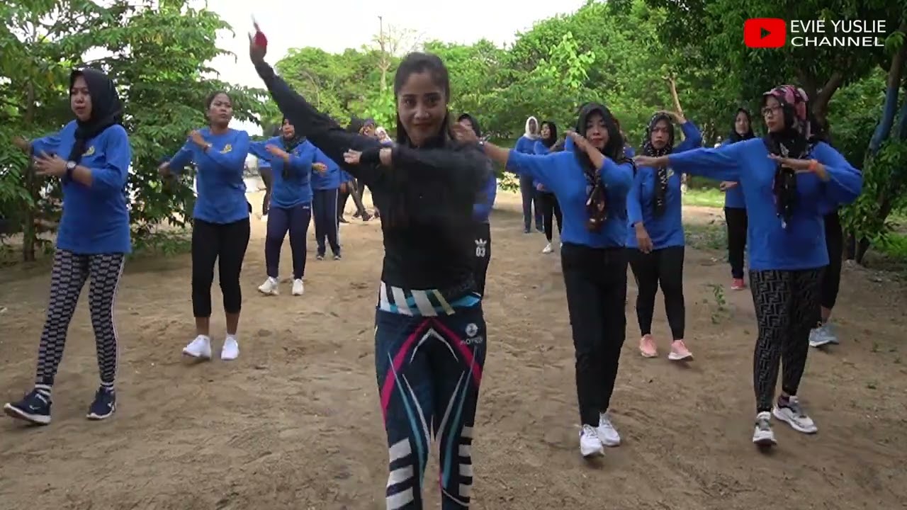 25 Menit Bakar Lemak Tubuh | Senam Aerobik Evie yuslie Medium Kalih Welasku x Semata karenamu