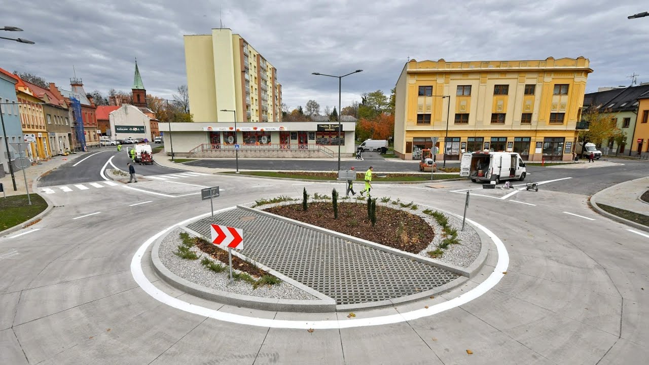 Bohumín zprovoznil nový kruhový objezd