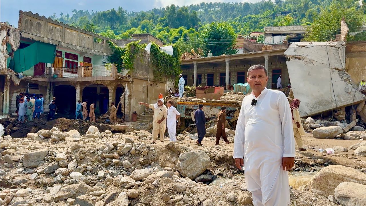 Buner Village After Cloud Burst 🌧️ 😭 | Mubashir Saddique | Village Food Secrets