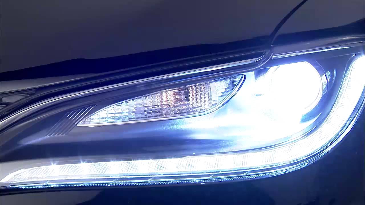 2017 Chrysler 200 | Multifunction Lever