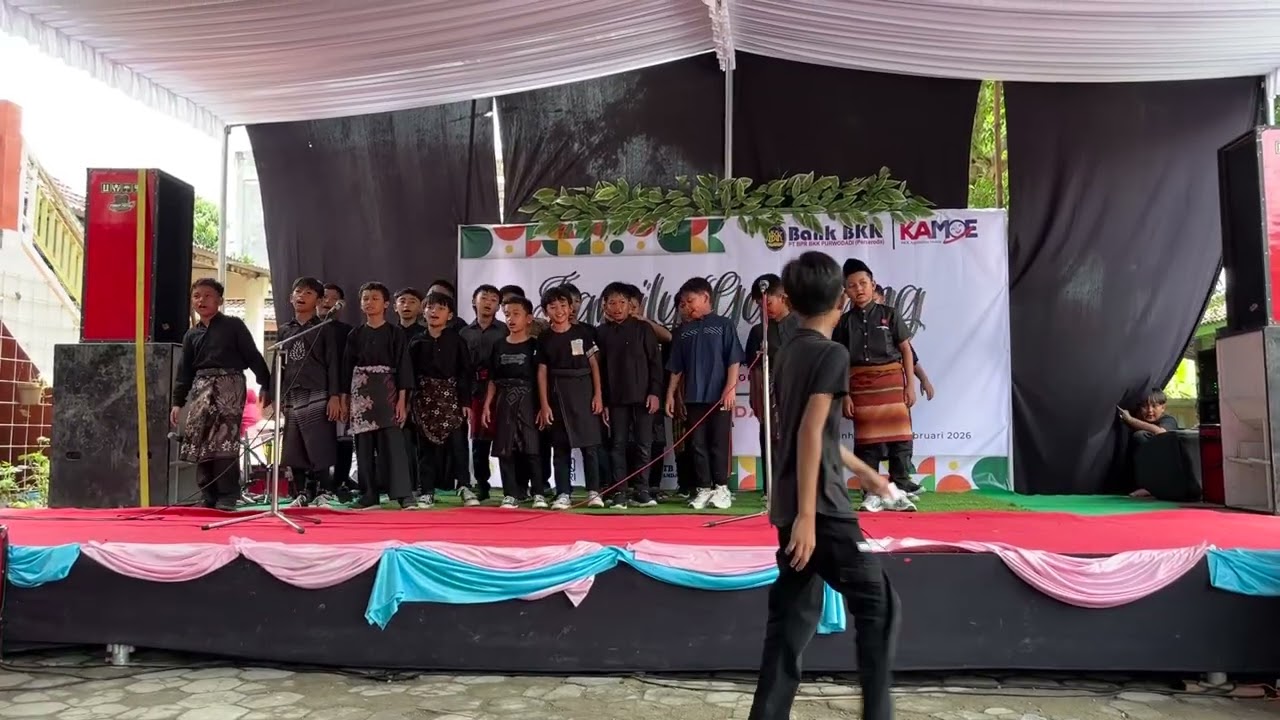 Nyanyi Yamko Rambe Yamko | Family Gatering | Kelas 5 | 2026