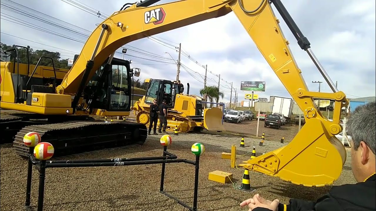 maior desafio de máquinas pesadas . operador Geacson Grondek