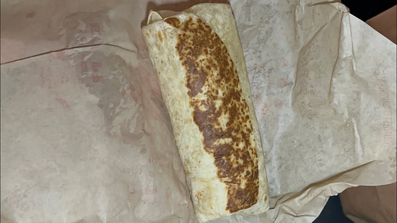 *New* Crispy Chicken Burrito Grilled / Taco Bell