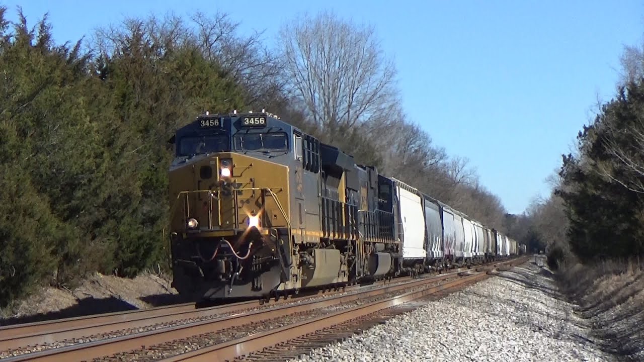 CSX ET44AH 3456 w/ SD70MACe Leads Manifest Q582-18 on 2/20/22