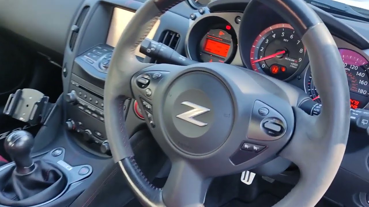 2019 Nissan 370Z Nismo for sale, pearl white