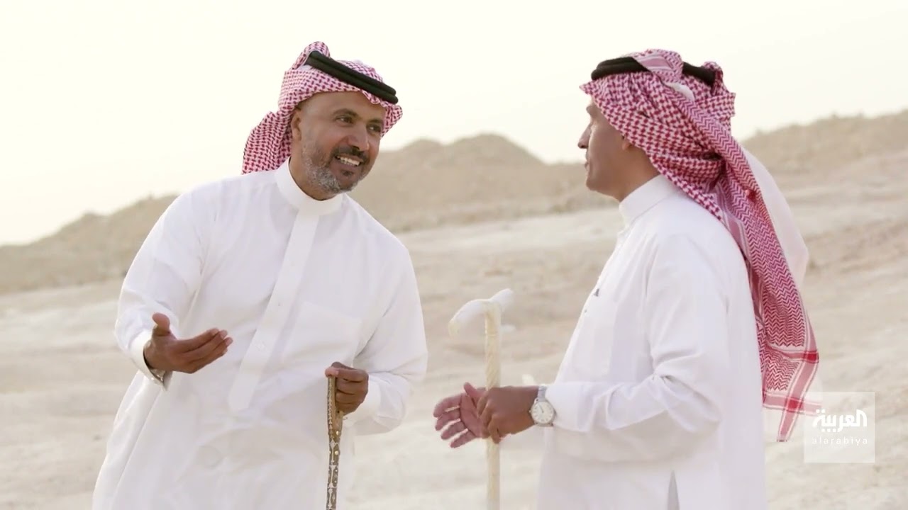 راشد بن عساكر: بنو حنيفة نزلوا إلى حجر اليمامة من قارات الحبل