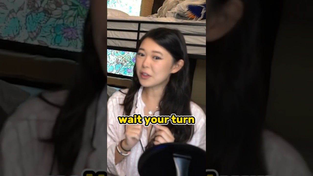 ExtraEmily asks Agent for a favor
