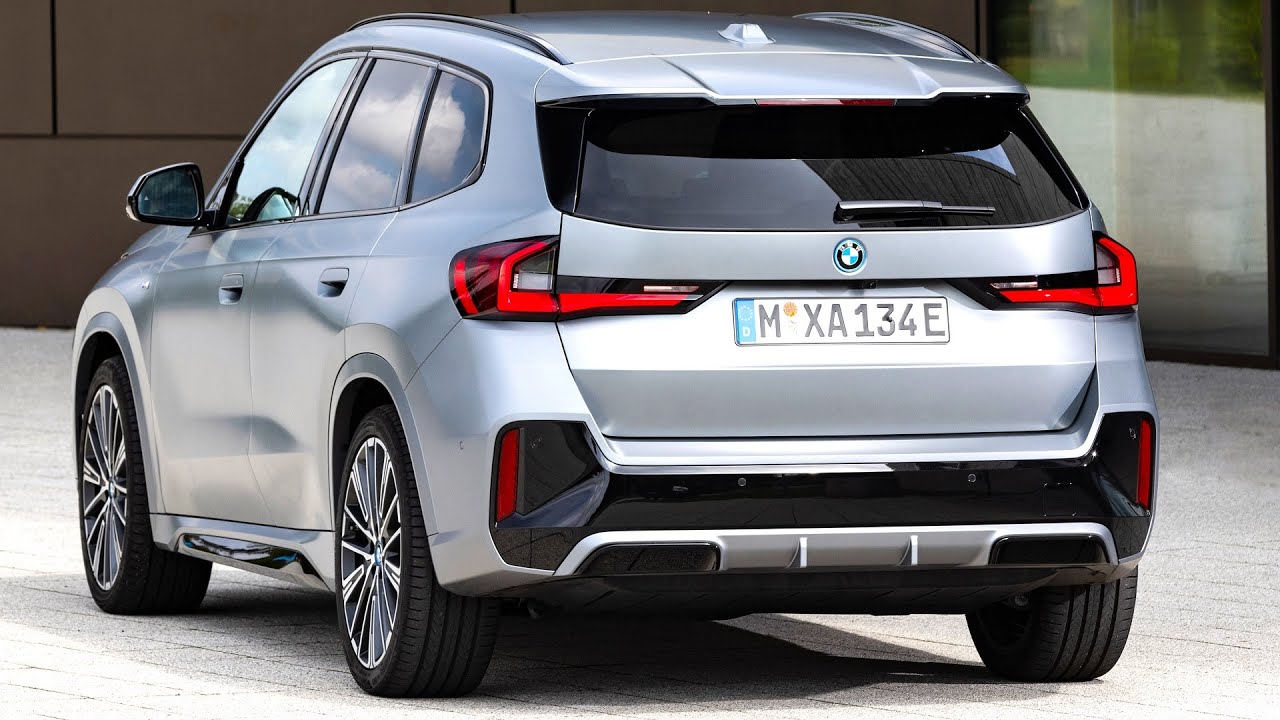 Новый BMW X1 2023 года — компактный кроссовер класса люкс | Интерьер и экстерьер