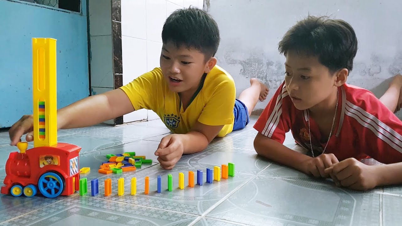 Trò Chơi Xe Tàu Hoả Xếp Domino ❤ ChiChi Kids TV ❤ Đồ Chơi Trẻ Em Baby Fun Song