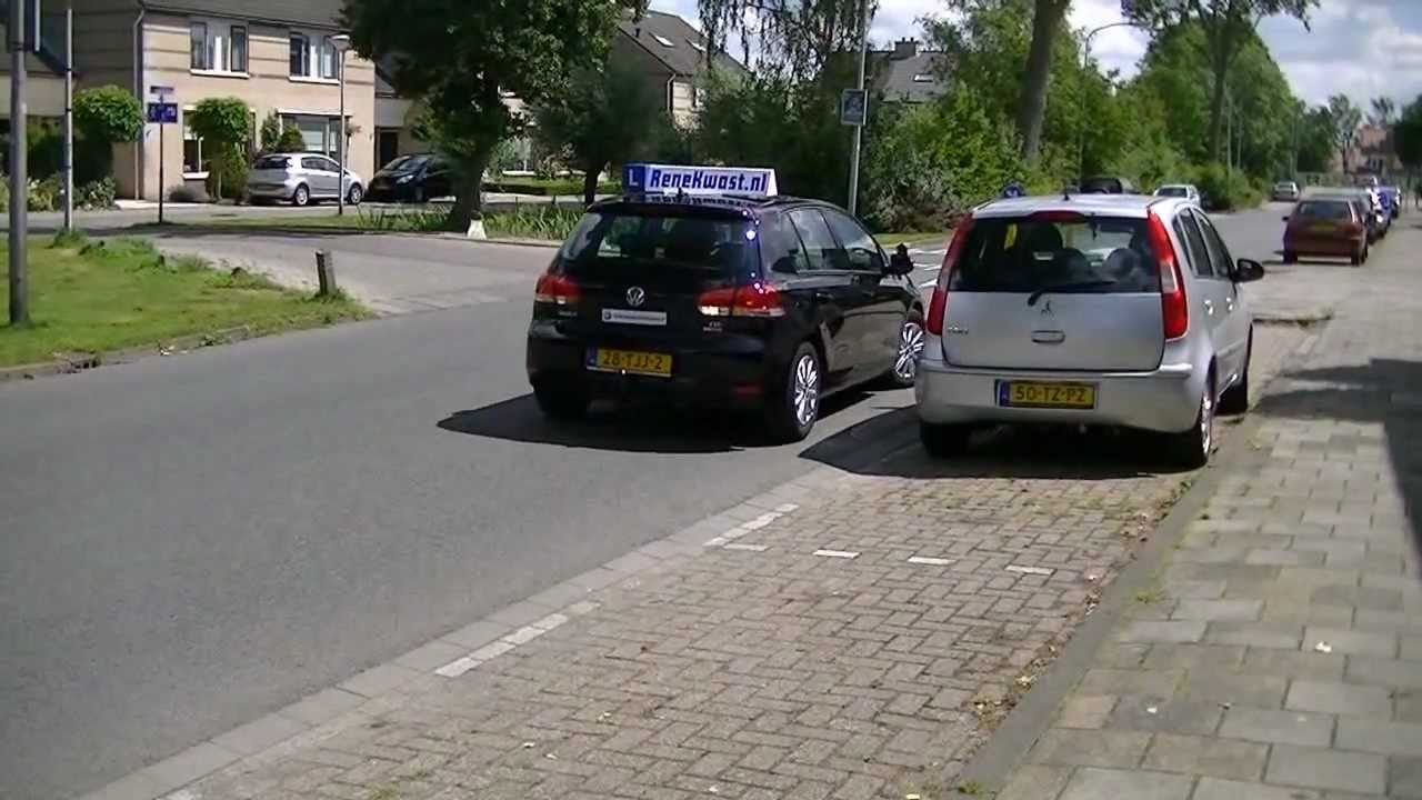 File parkeren Autorijschool René Kwast