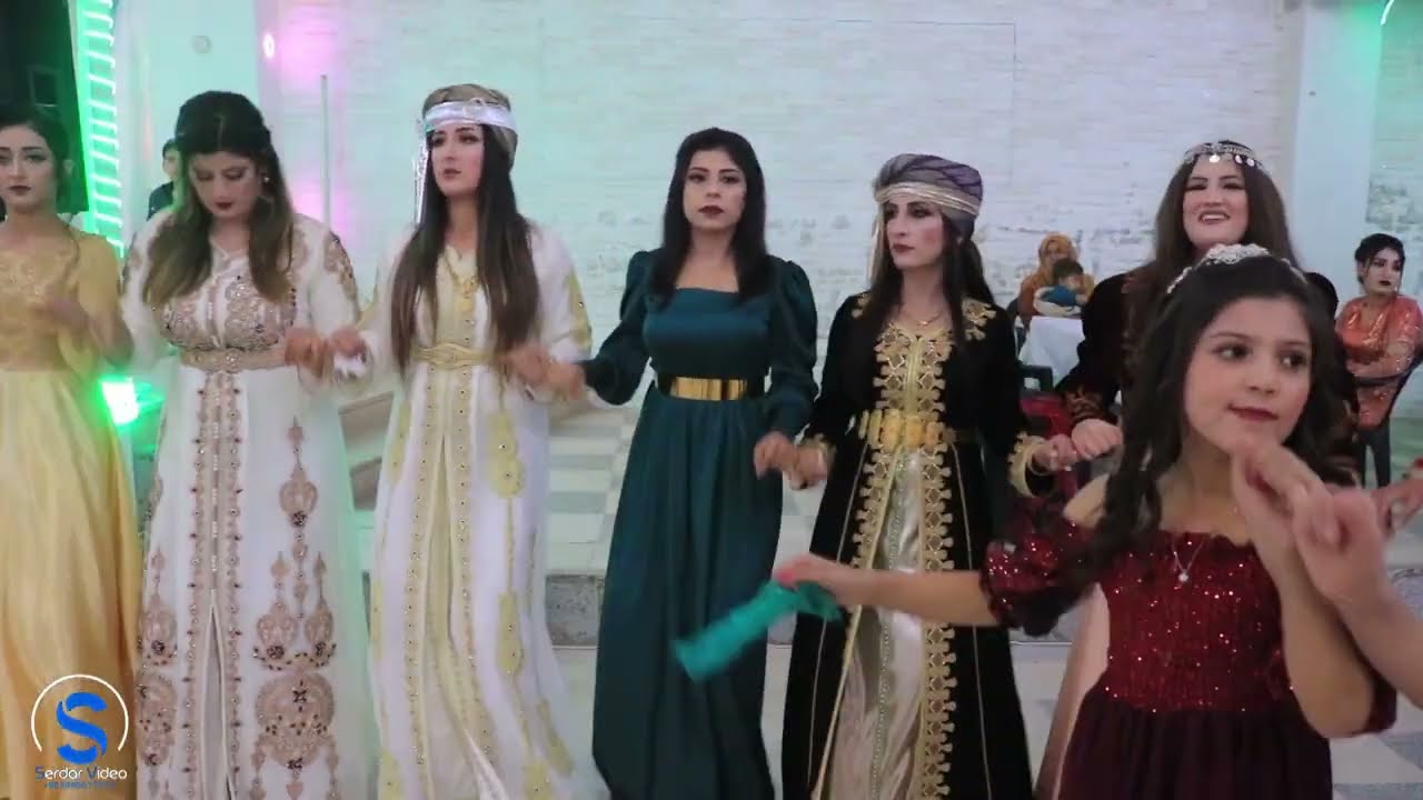 حفلات كوباني زفاف العروسين عبدالحميد❤️ برفين من اهالي قرية قرة مزرة اقيم الحفل في صالة الفرات رقم 1