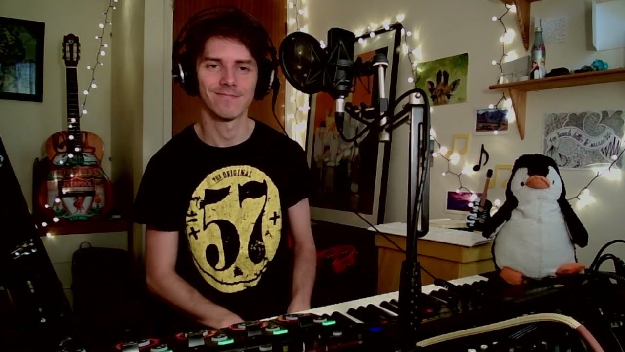 Underneath Your Clothes - Shakira cover (RC-505 Loop)