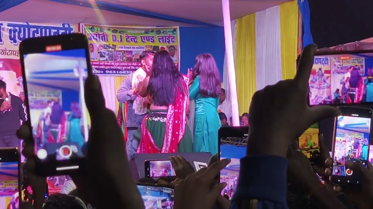 Tuntun yadav ka stej so in supaul jila rasiyan batwa denge rasan me the popular song