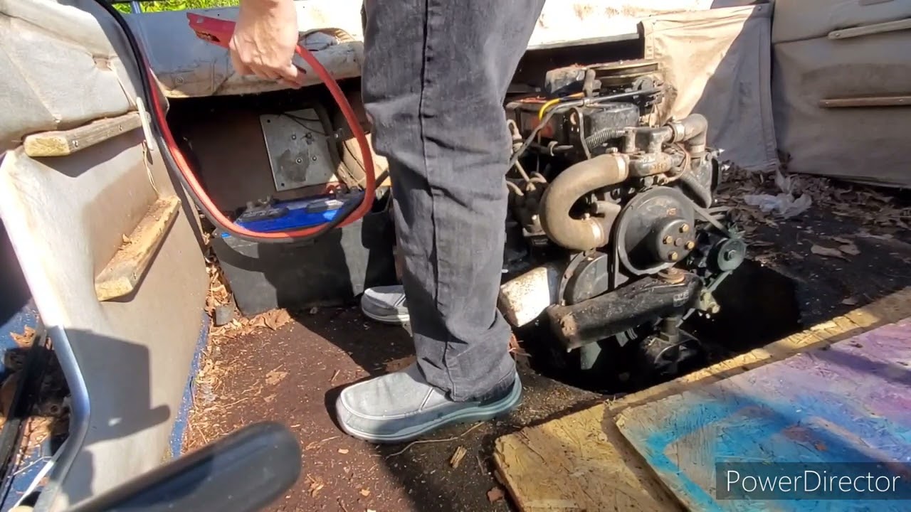 video (3) 1985 4winns 170 Horizon boat project