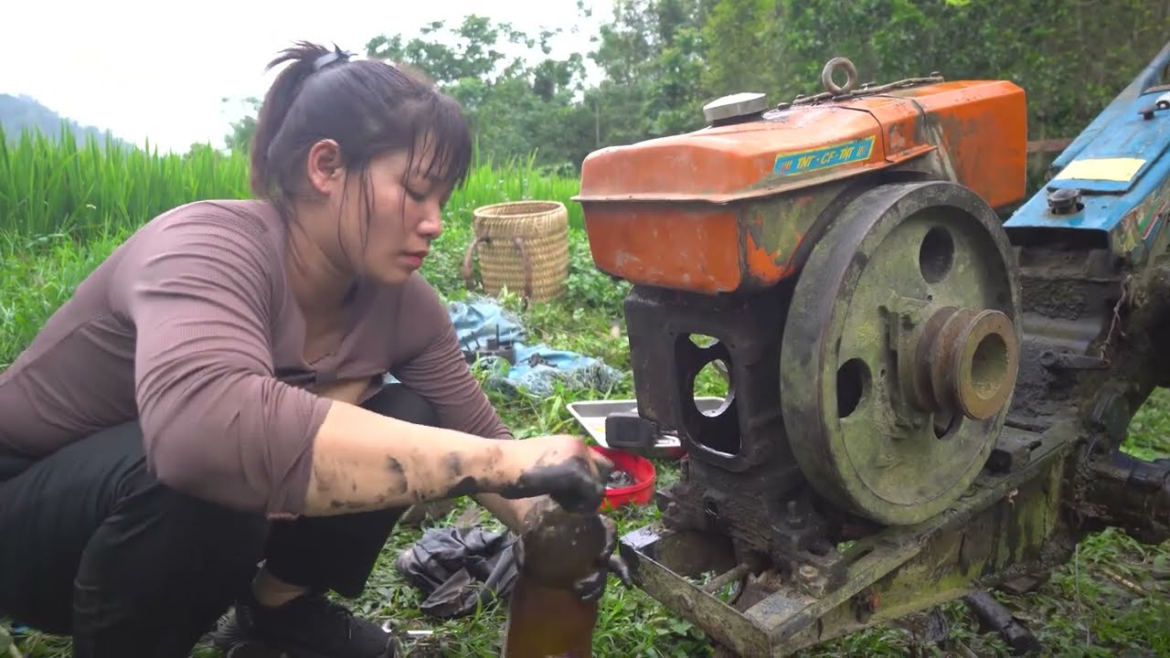 Genius Girl Restores a Completely Destroyed Diesel Engine to Help Farmers
