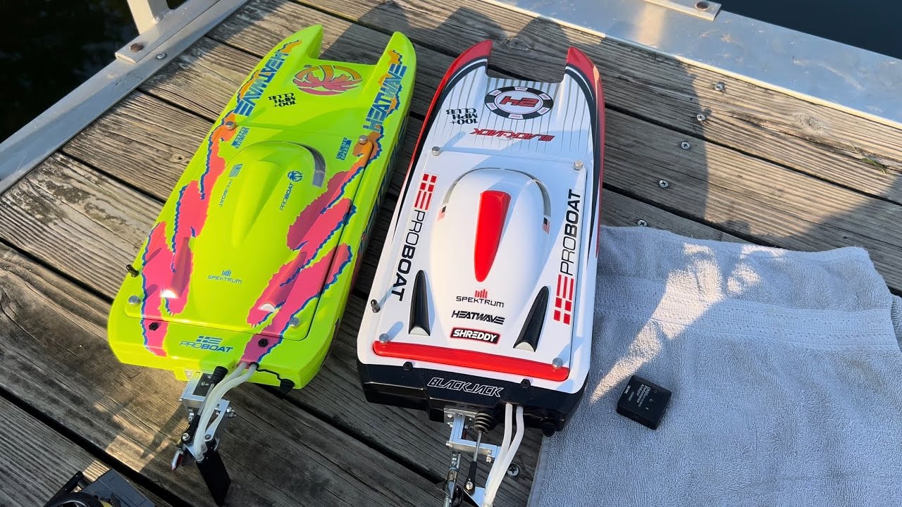 ￼ Double trouble blackjack 24 and heatwave   #fastboat #proboat 100+ mph club 