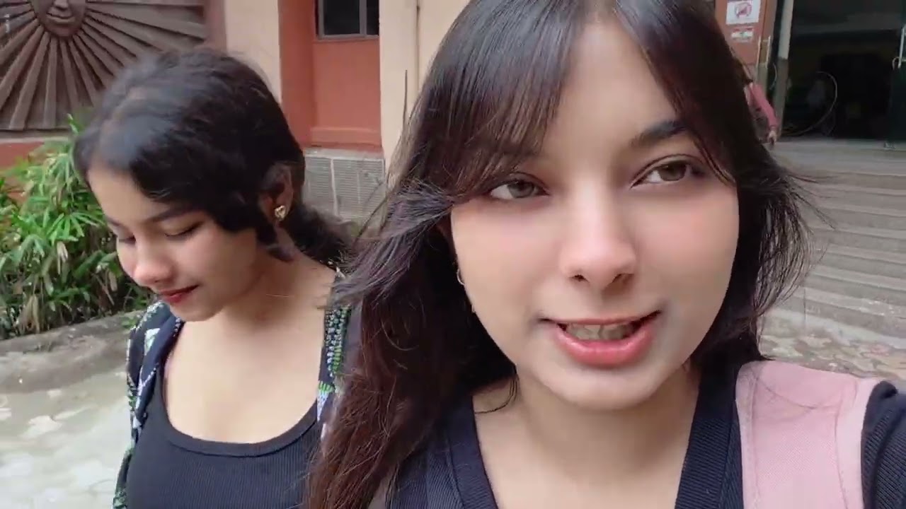 A DAY IN MY LIFE AS A DU STUDENT / DELHI UNIVERSITY DEEN DAYAL UPADHYAYA COLLEGE 