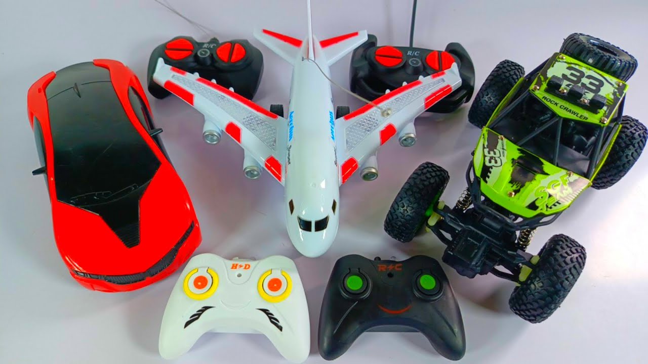 Epic RC Toys Unboxing Featuring Sky Transport Helicopter and City Classics